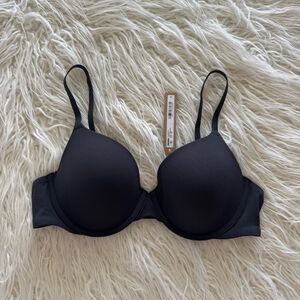 Skims Fits Everybody T-Shirt Bra Onyx Size 36B